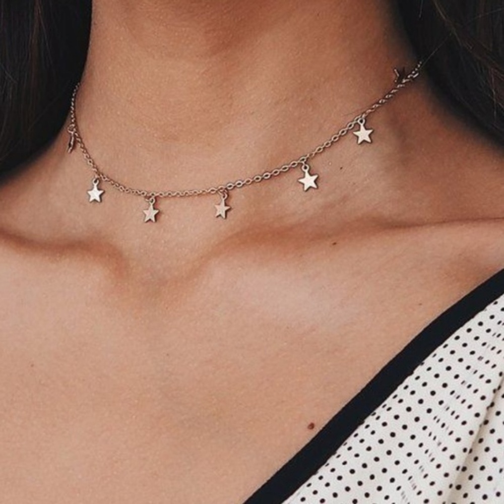 Shiny Silver Star Dangle Delicate Choker Necklace - Picture 2 of 5